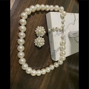 Vintage pearl necklace and earrings